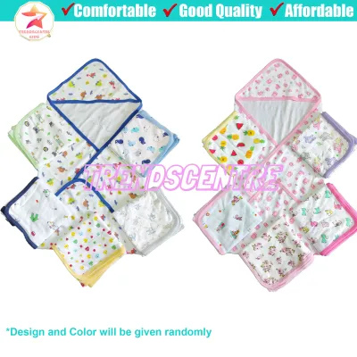 Trendscentre KIDS Small Wonders Baby Hooded Receiving Blanket Printed Newborn Essentials Cotton Towel (Design Given Randomly)