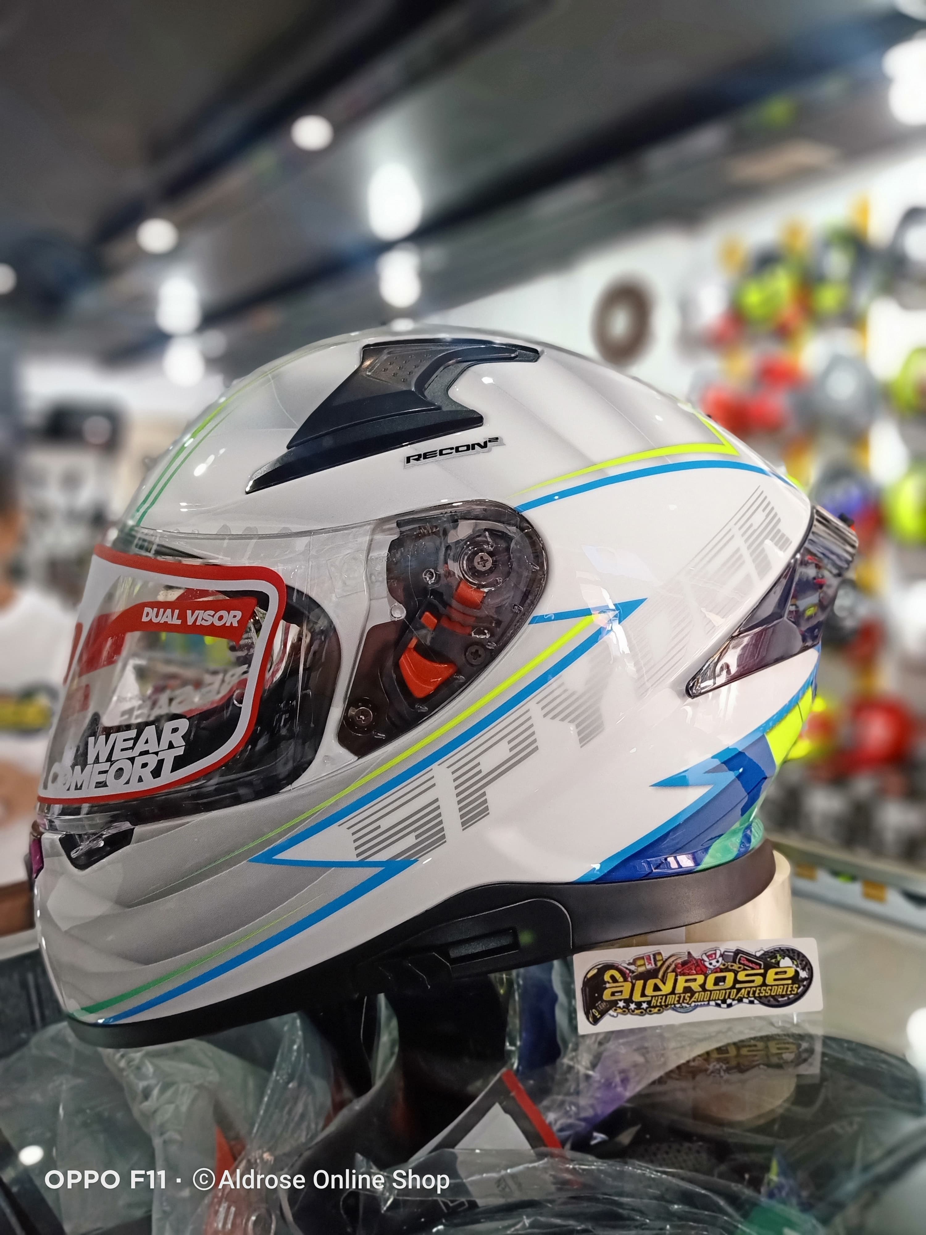 Spyder helmet hot sale recon 2