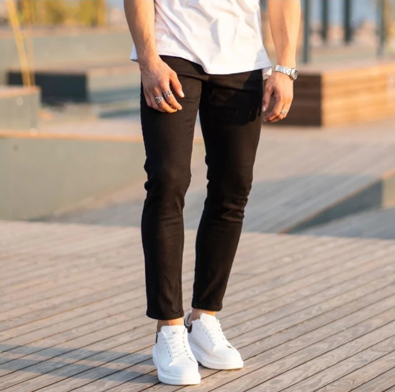 black fitted jeans