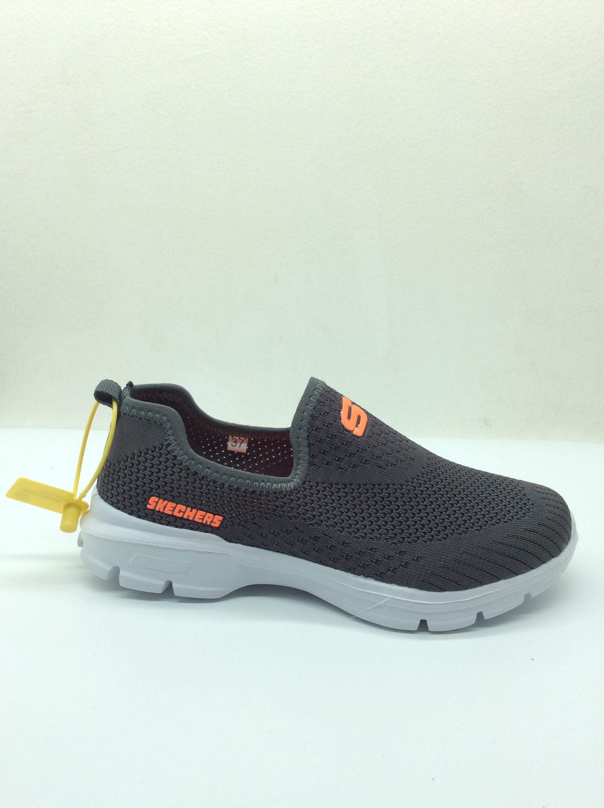 SKECHERS Comfortable shoes for women 