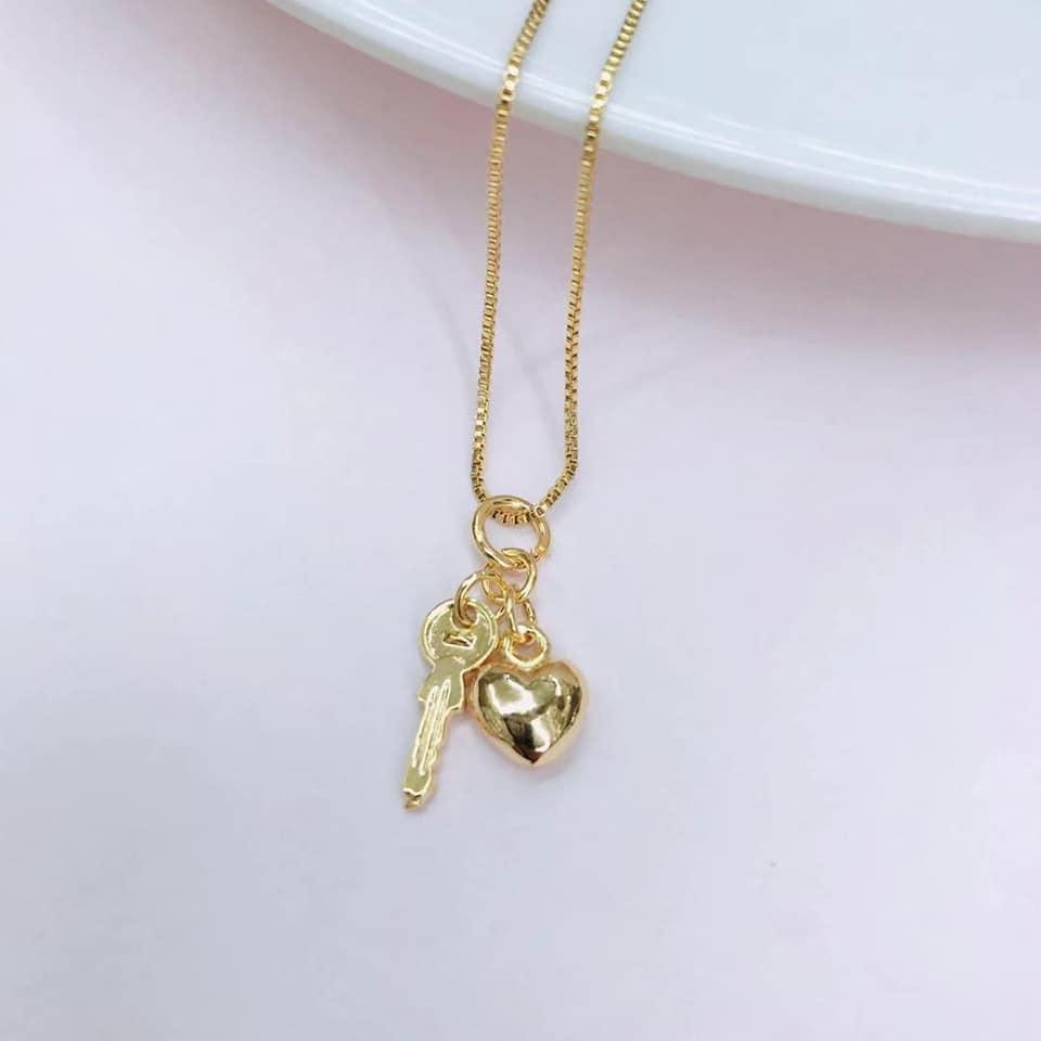 Heart and Key Pendant Necklace 