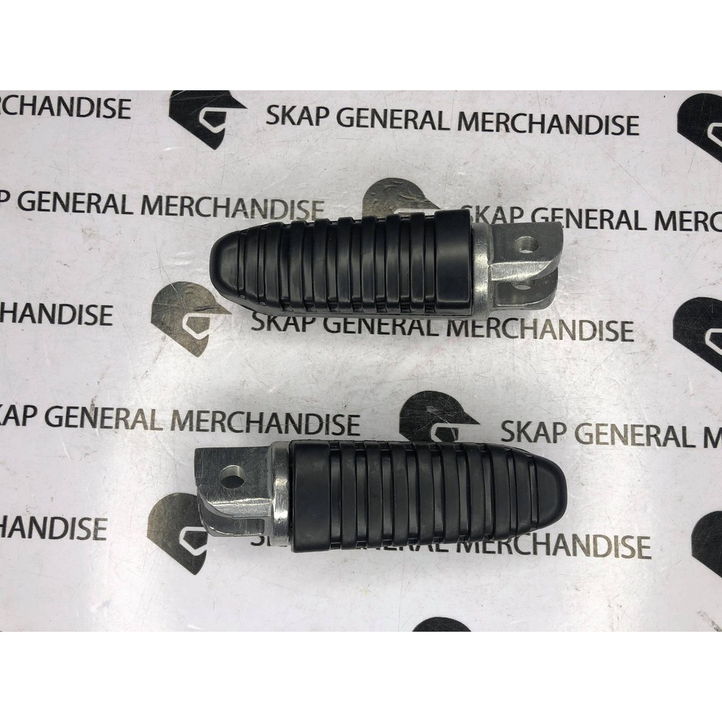 SGP FOOTREST, FRONT ( RUBBER ) GIXXER 150 GIXXER 150 F.I. GIXXER