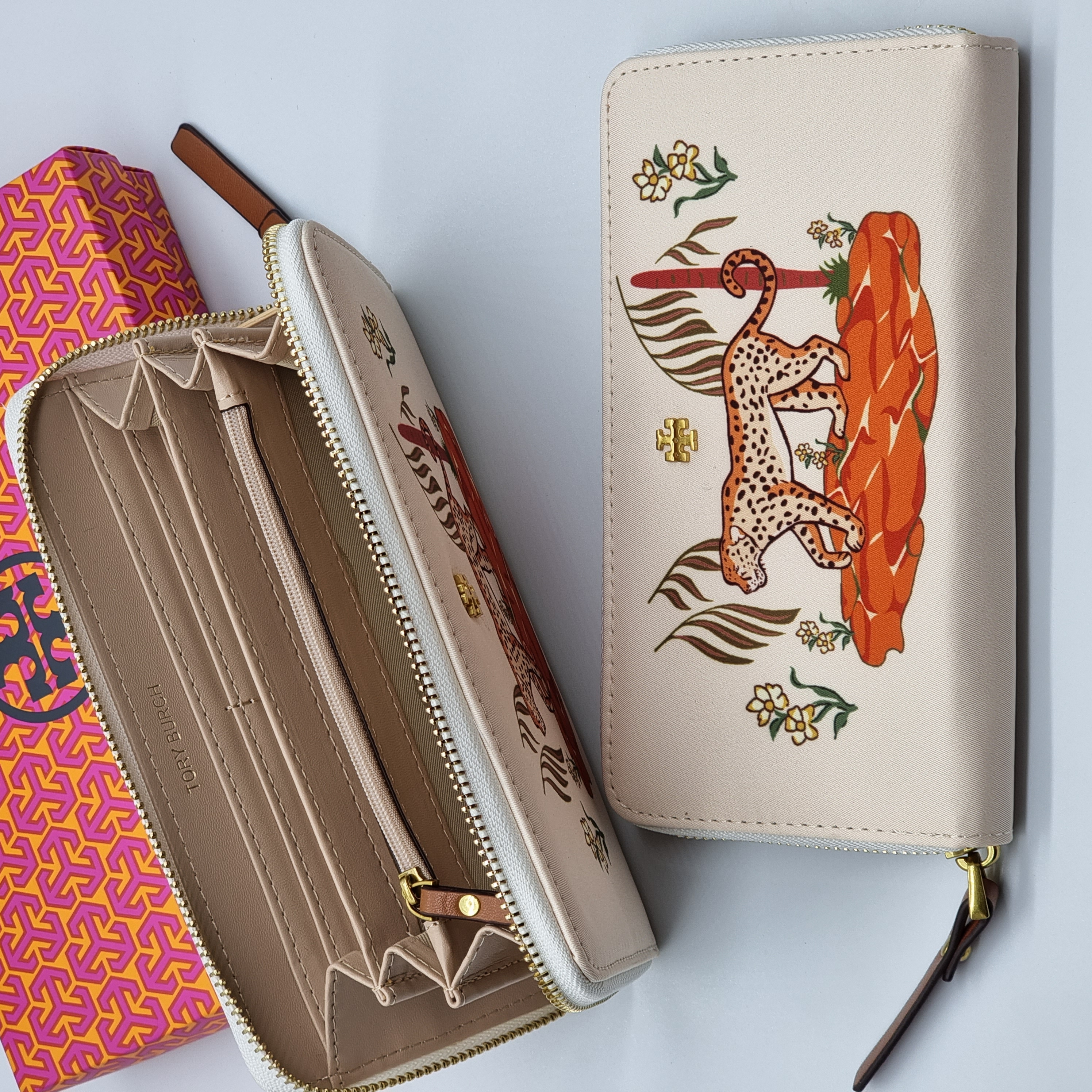 .Y . Ladies Zip Continental With Cheetah Design Nylon Long  Wallet | Lazada PH