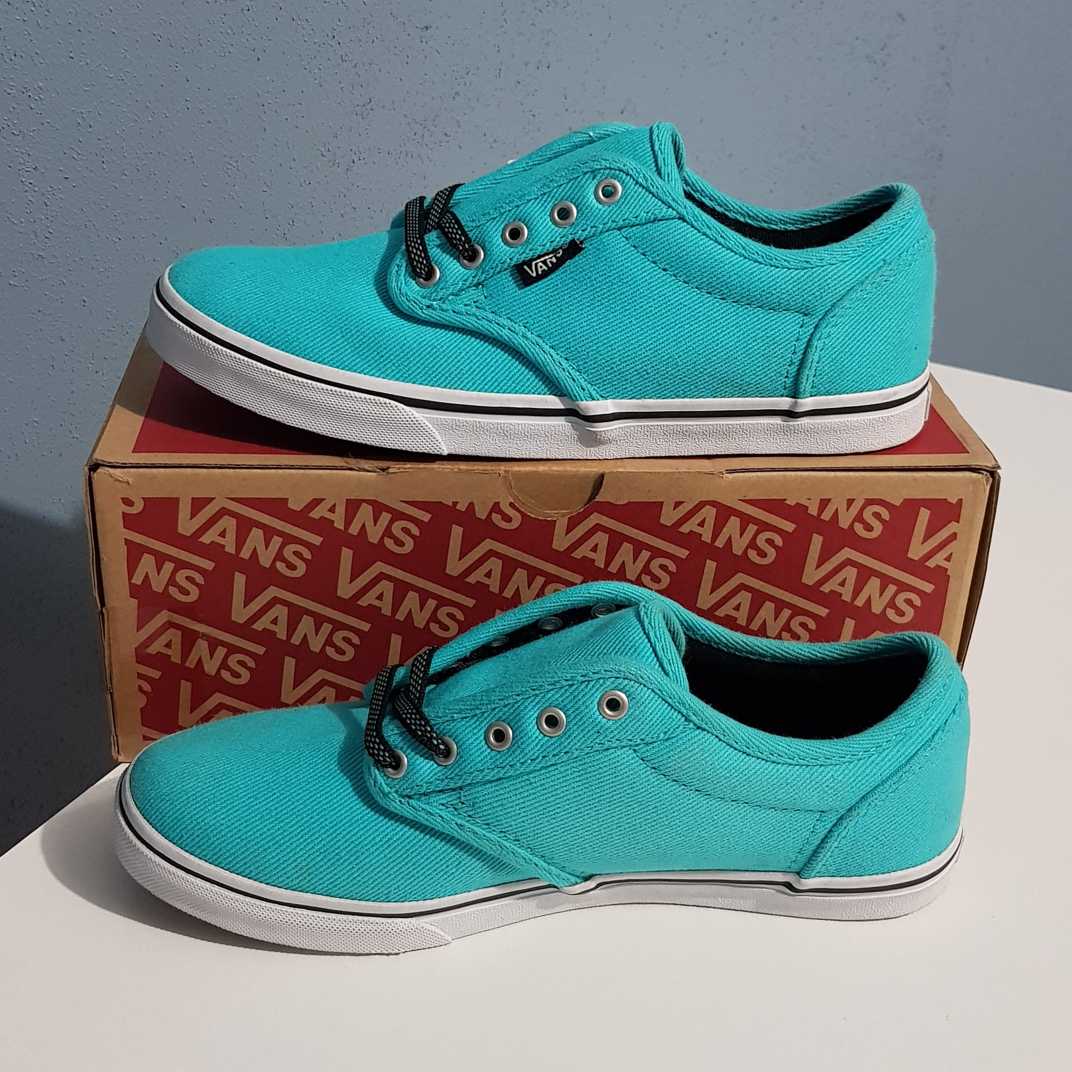 vans 38.5 cm