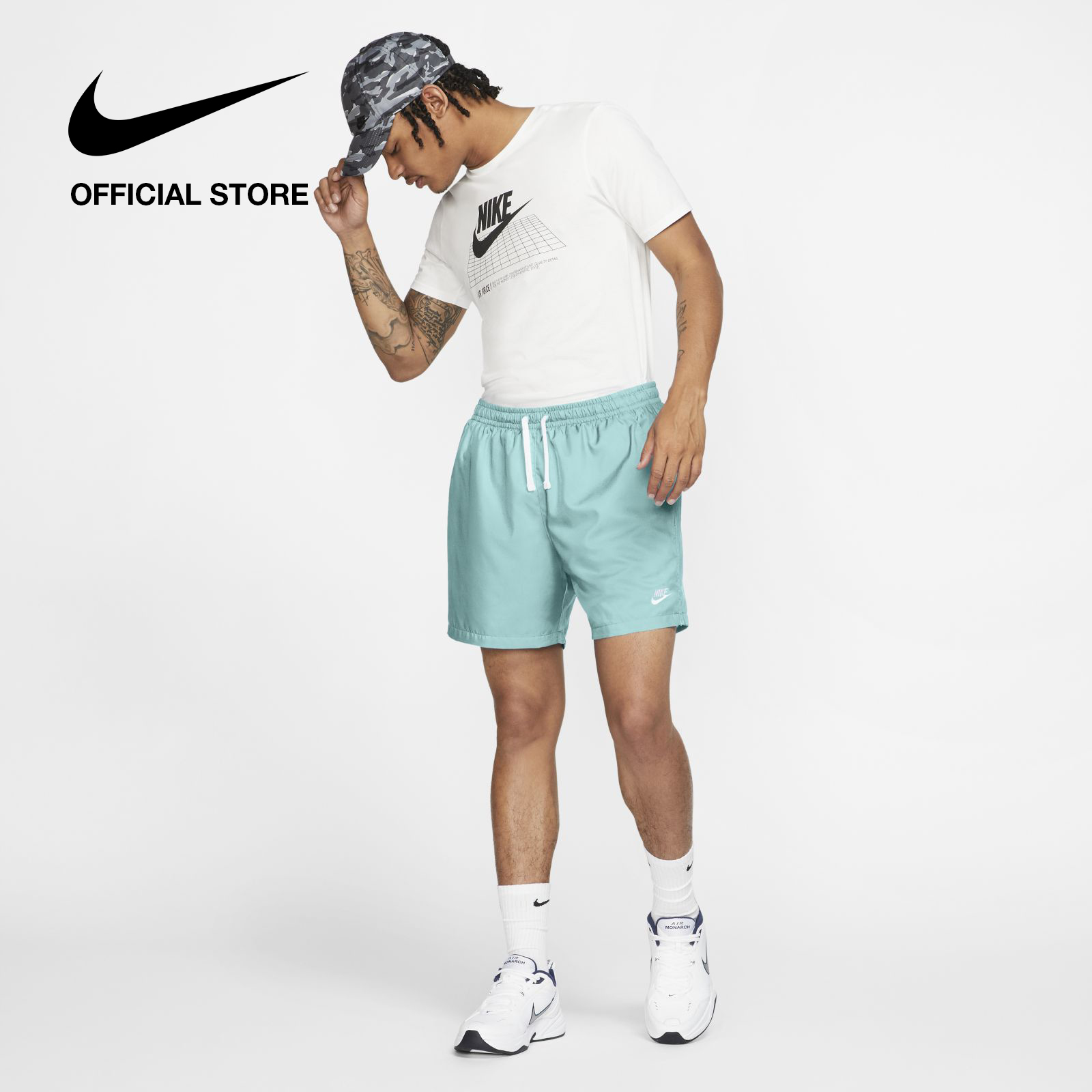 nike baseball shorts with back pocket