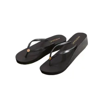 black house slippers