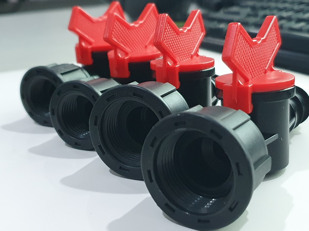 Female Thread Barbed Valve 1/2", 3/4" for Polypipe Drip Irrigation 16mm