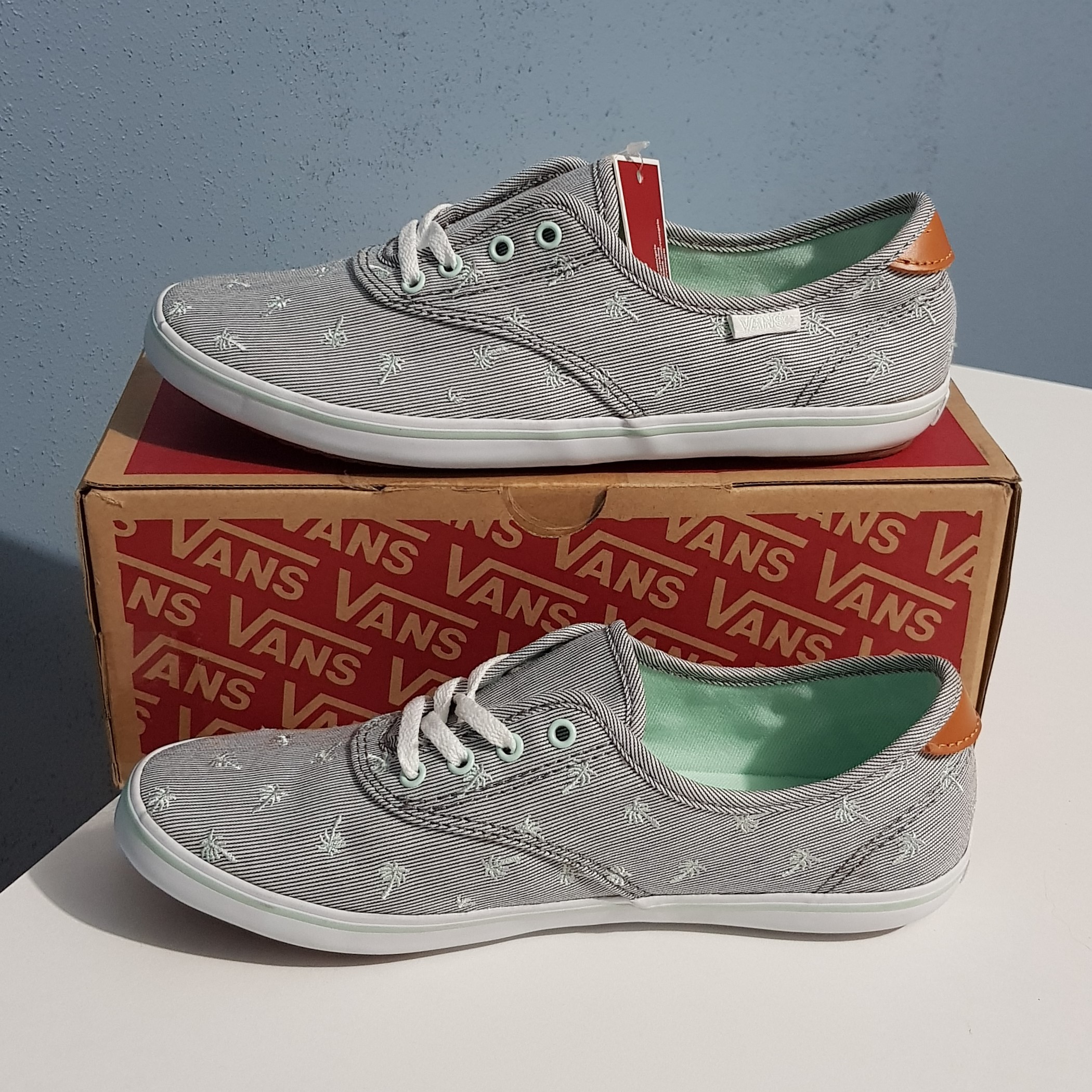 baby vans size 3.5