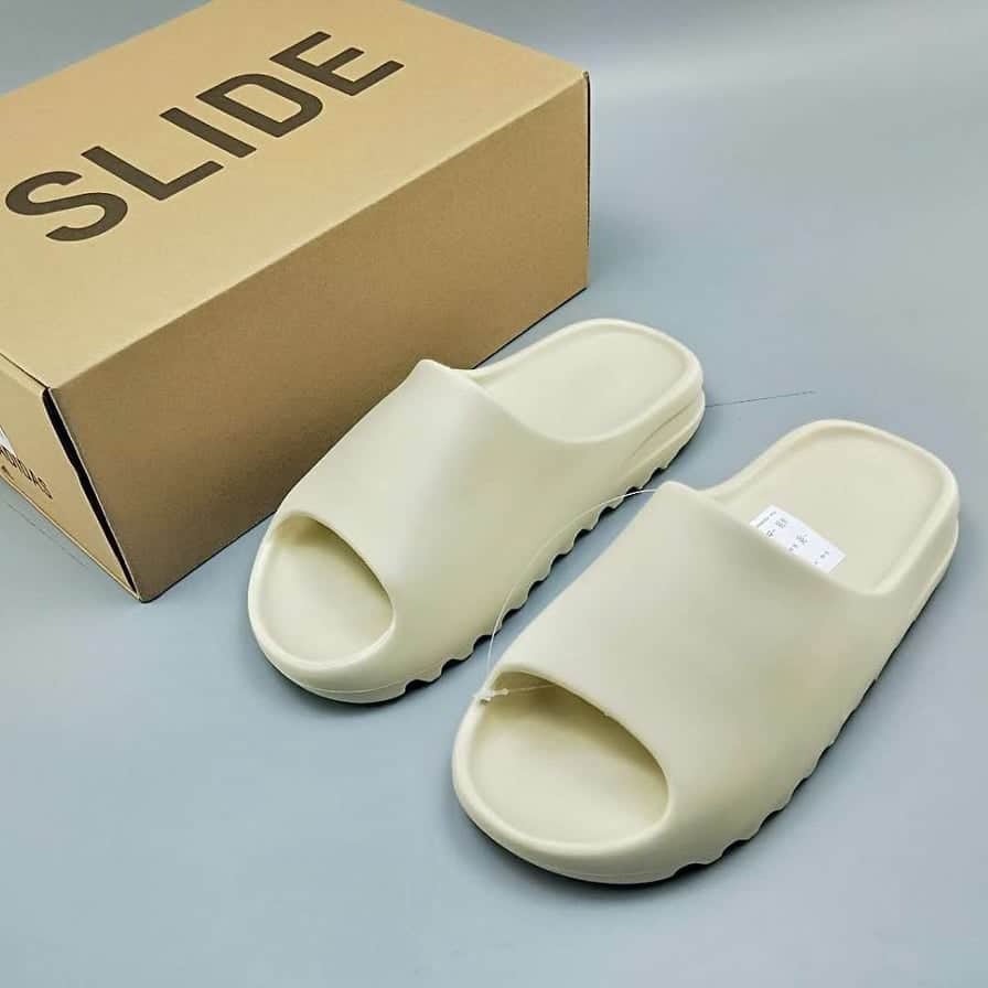 Top Grade [Yeezy] Slides Bones slippers 