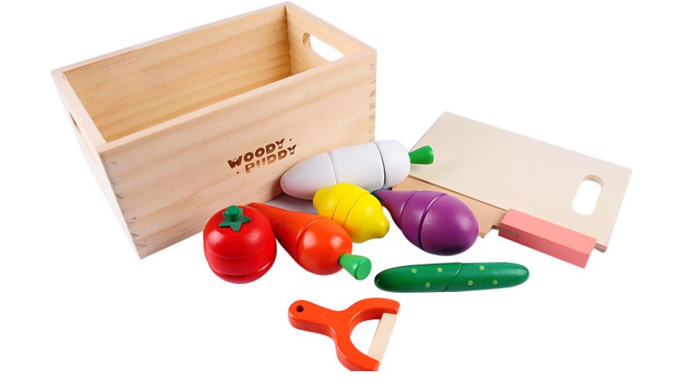 wooden fruit and veg cutting set