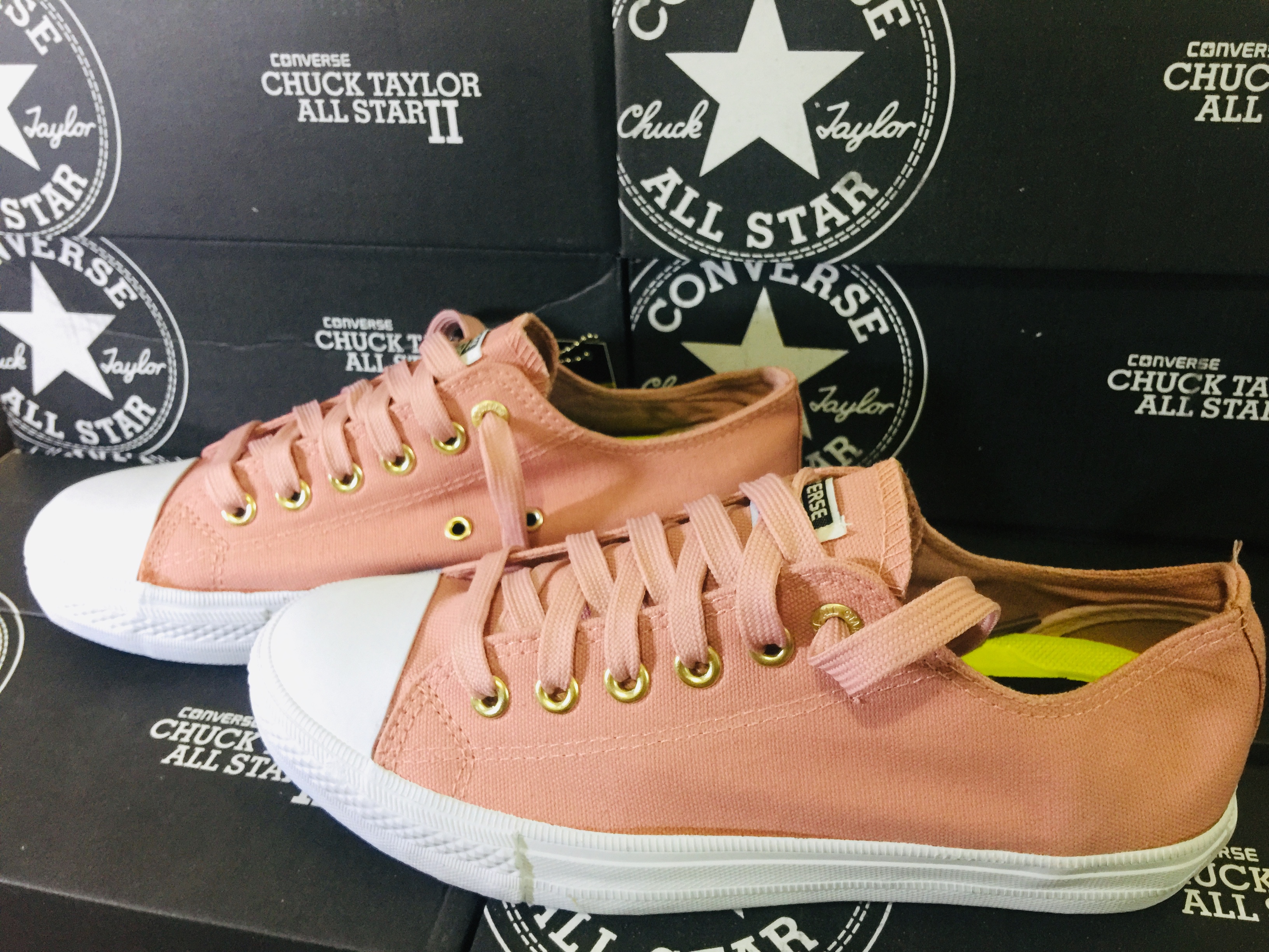 converse chuck taylor 2 price philippines