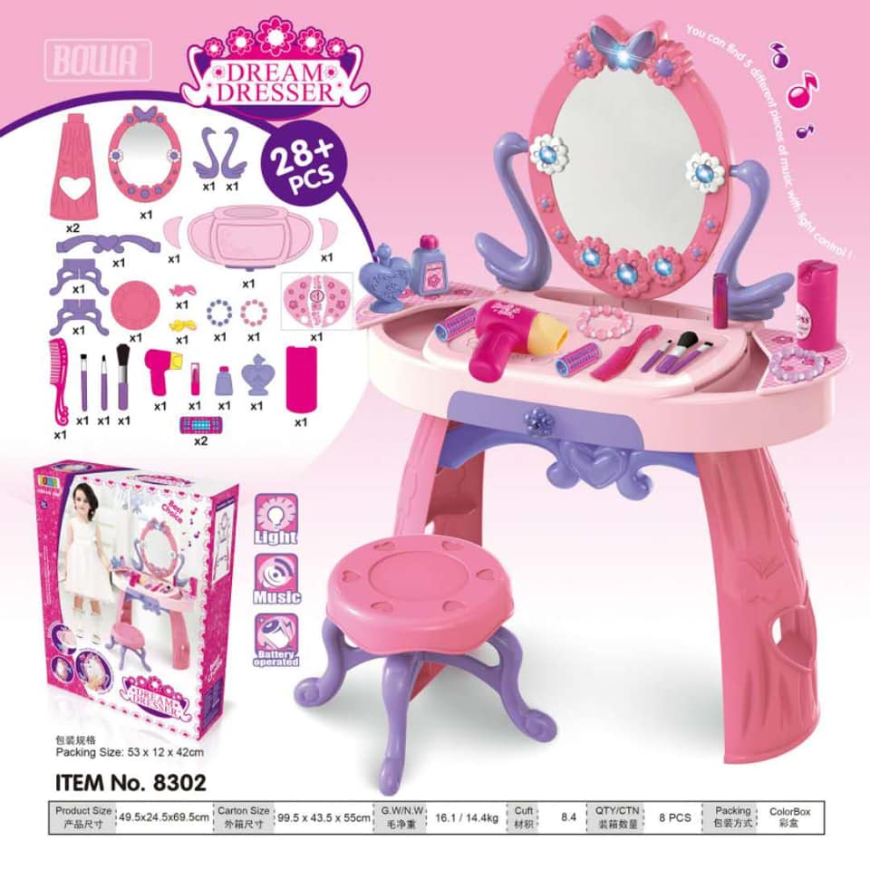 girl vanity table with mirror