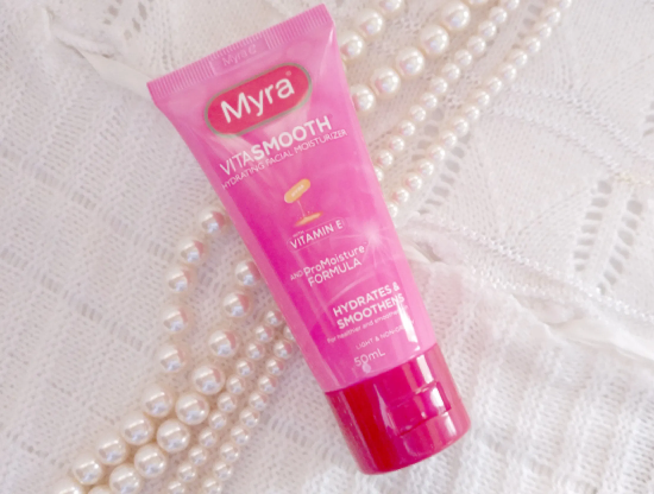 myra vitasmooth hydrating facial moisturizer