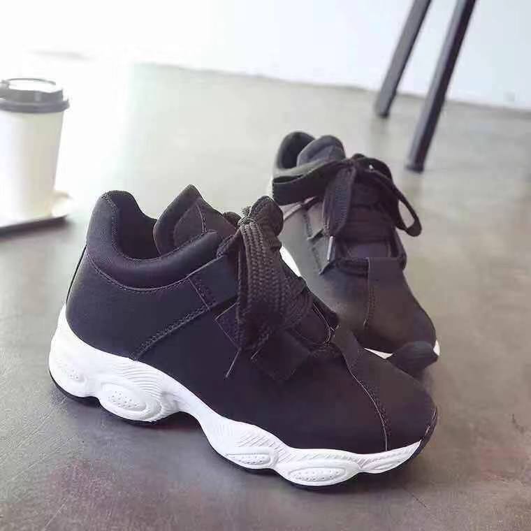 rubber shoes for walking