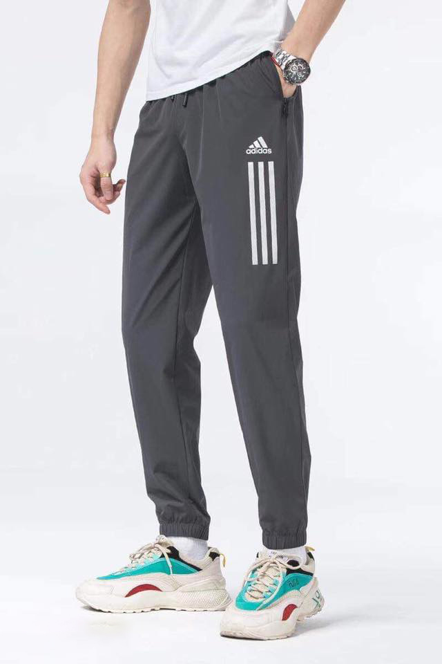 adidas jogging fit