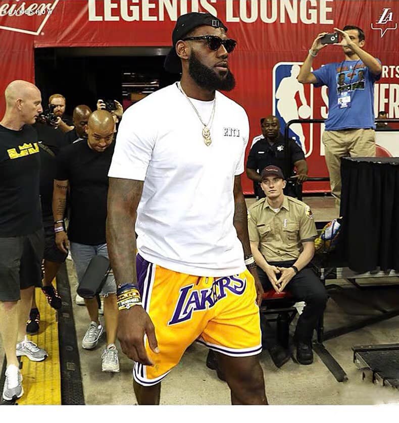 lebron james jersey and shorts Online 