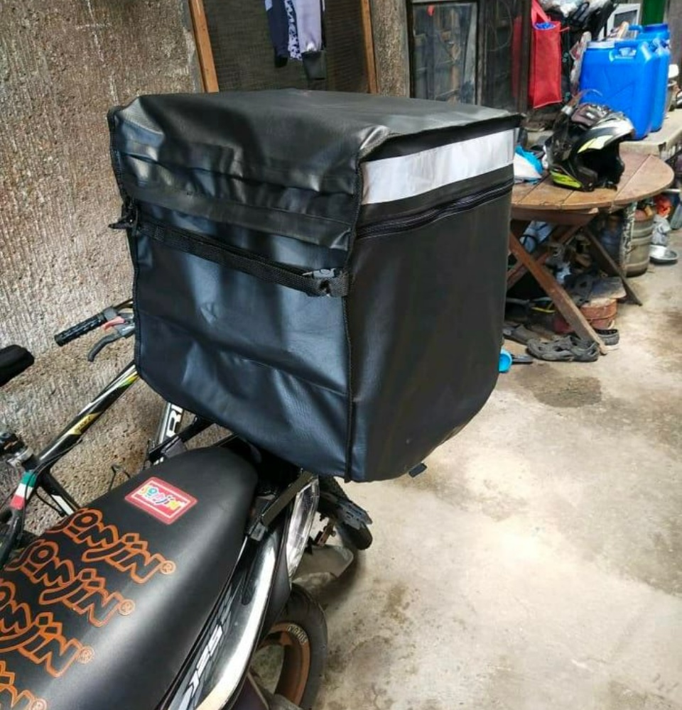 PLASTIC RAIN COVER delivery insulated thermal bag Grabb toktok food panda  LALAMOVE HAPPYMOVE FOODPA motor shock cover led