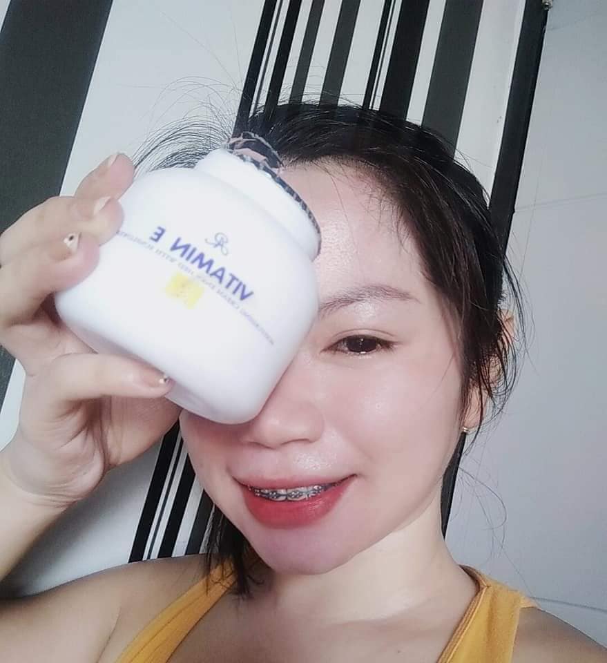Original Vitamin E Trending Ar Vitamin E Cream 0ml With Free Jade Roller Imported From Thailand Ar Vitamin E Cream Legit Money Back Guarantee If Proven Fake Lazada Ph