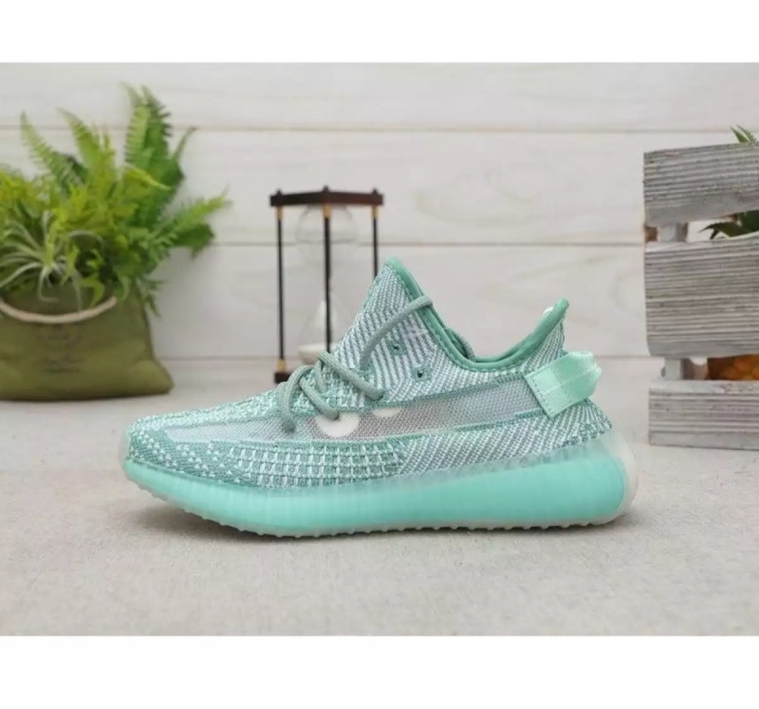 squidward yeezy