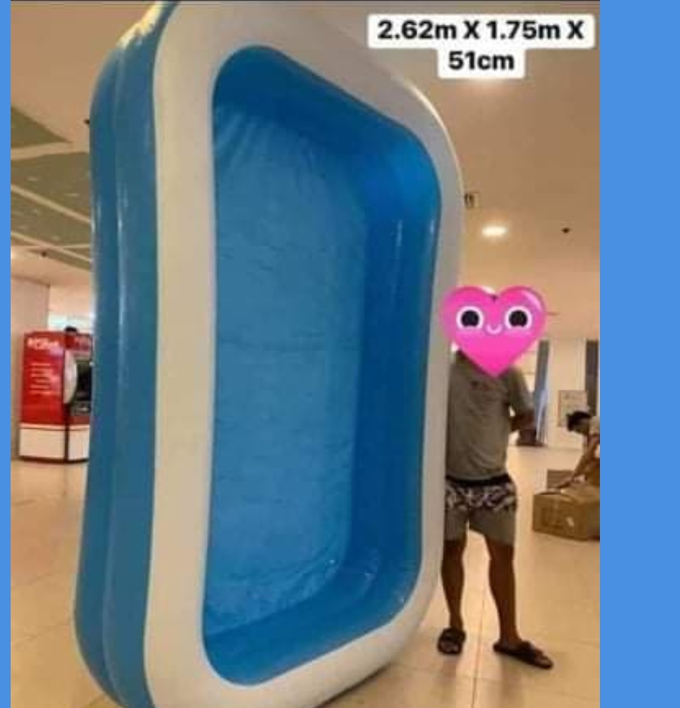 inflatable pool with bench