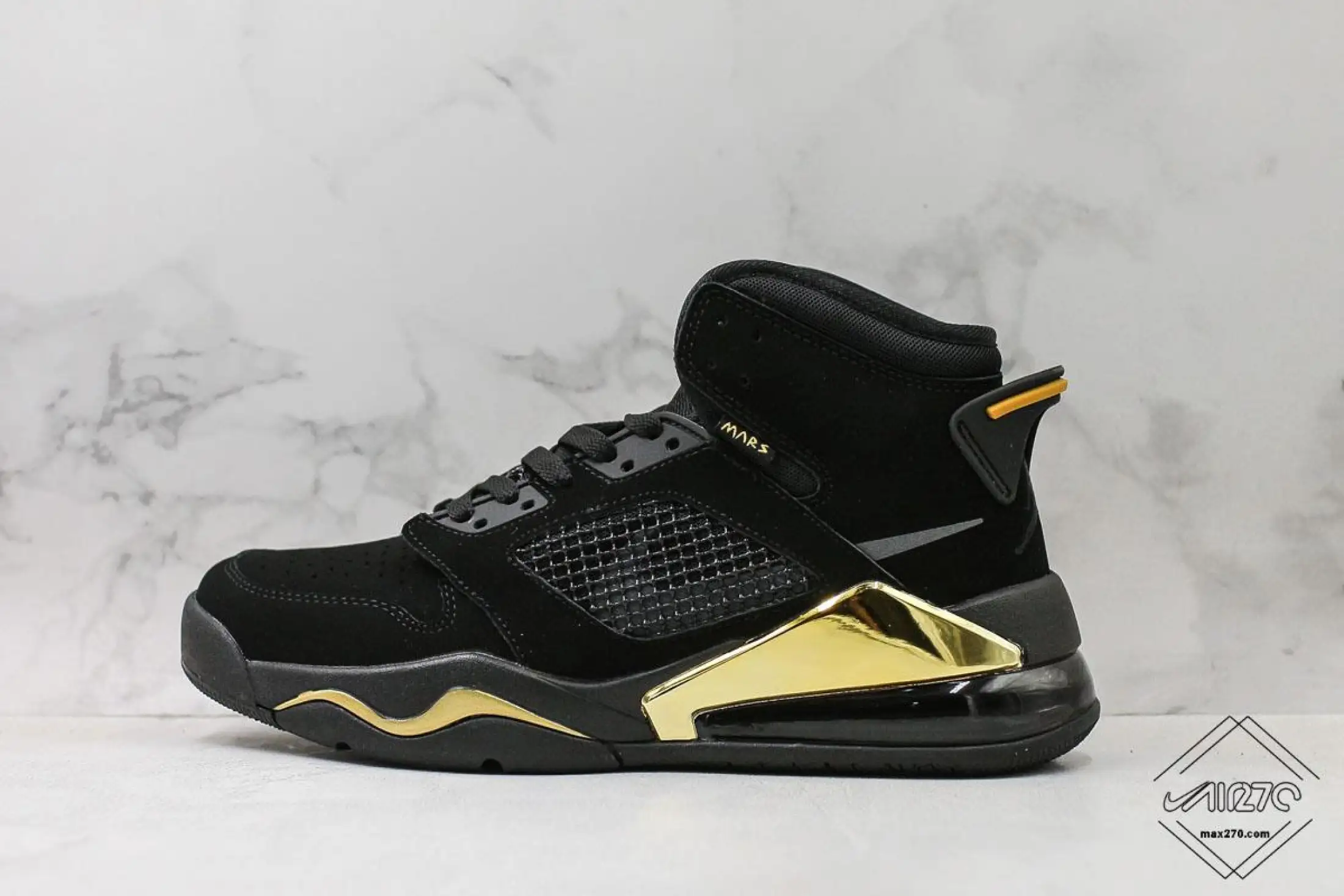 jordan mars 270 gold