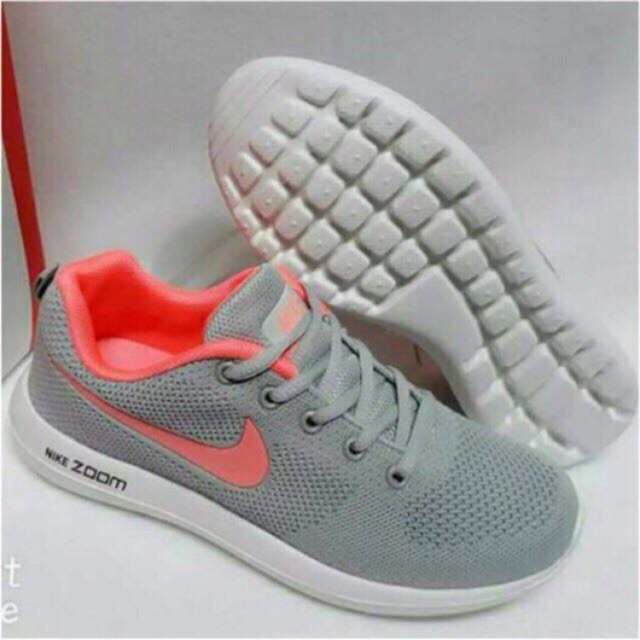 ladies shoes nike