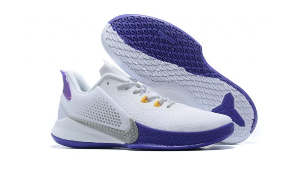 kobe basketball shoes purple