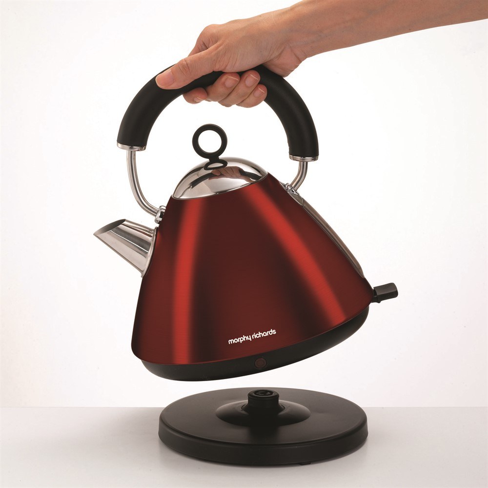 red kettle morphy richards