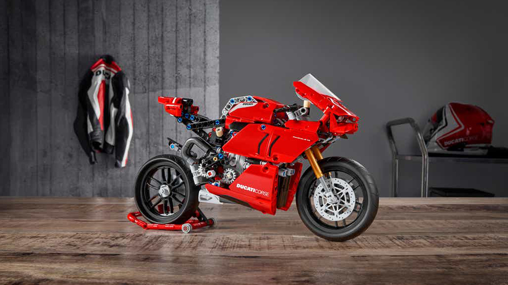 lego technic ducati panigale v4