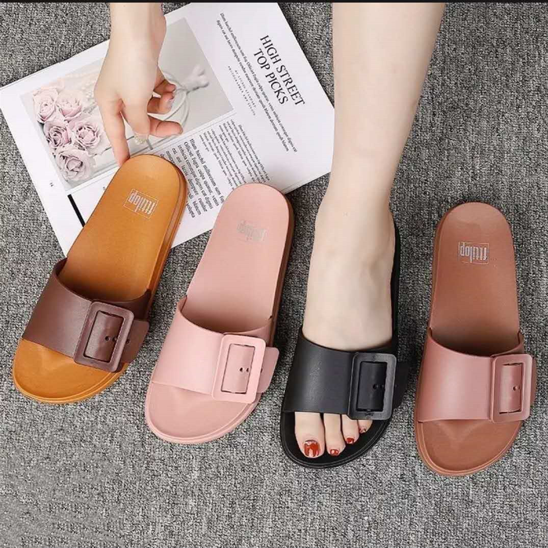 new ladies sandal